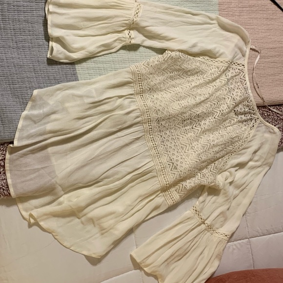 Cream flow top ~ Miss Me - Picture 3 of 6